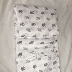 Queen size flat sheet